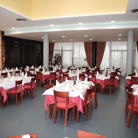 Hotel Ruta De Europa Vitoria-Gasteiz Esterno foto